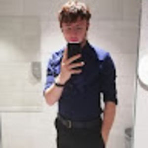 Meet your Posher, Aaron